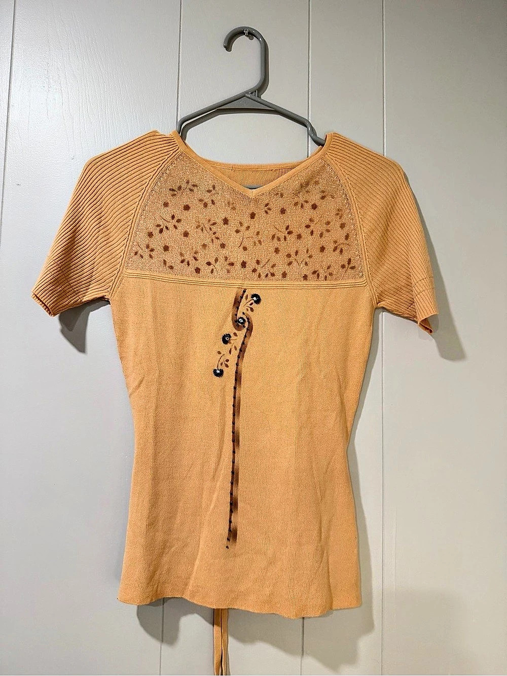 Embellished Short Sleeve Top in Yellow